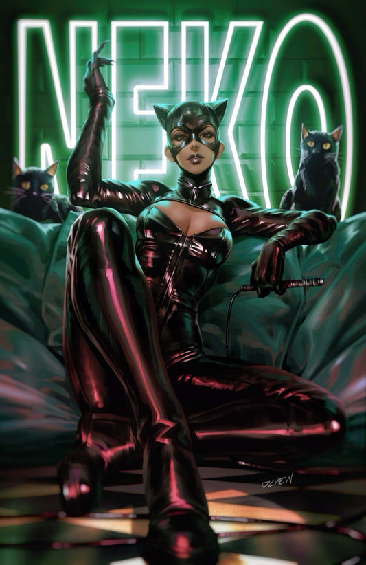 CATWOMAN #82 DERRICK CHEW VARIANT (PREORDER - 17TH DEC)